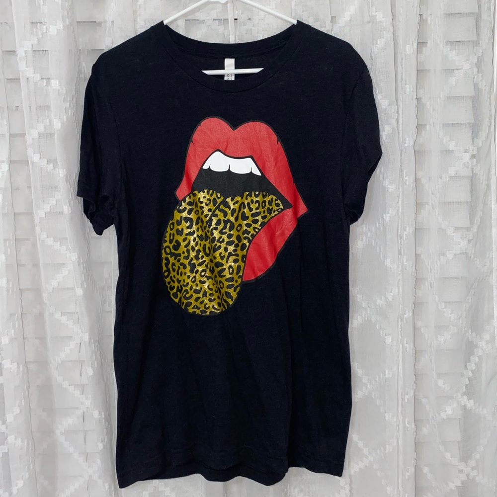 Black & Red Lips Cheetah Tongue T-Shirt